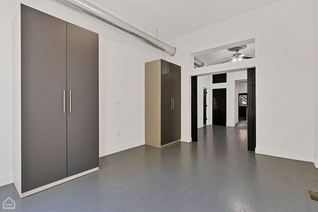 822 N May Street 1, Chicago, IL 60642