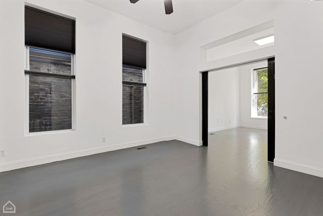822 N May Street 1, Chicago, IL 60642