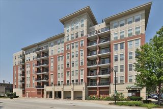 656 Pearson Street 505C, Des Plaines, IL 60016