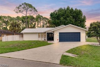 300 Edward AVE, Lehigh Acres, FL 33936