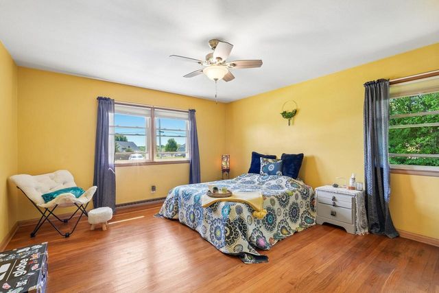 W130N6219 River DRIVE, Menomonee Falls, WI 53051