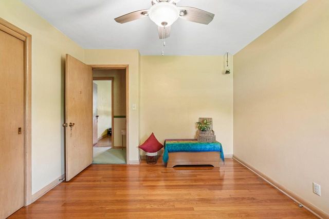 W130N6219 River DRIVE, Menomonee Falls, WI 53051