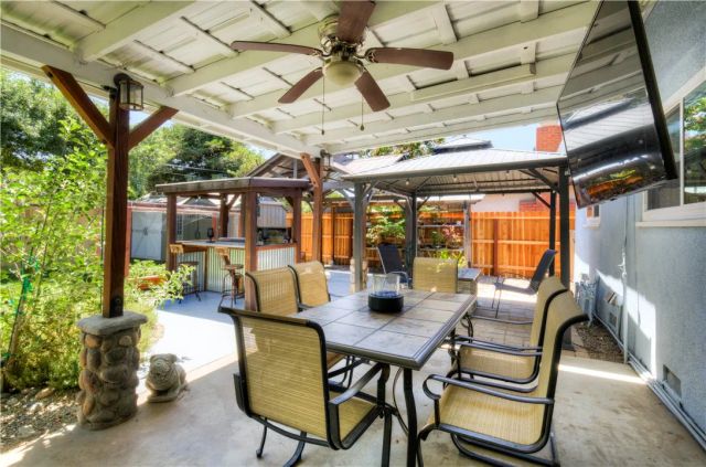 3556 E Donner, Fresno, CA 93726