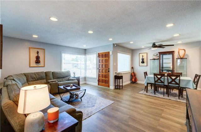3556 E Donner, Fresno, CA 93726