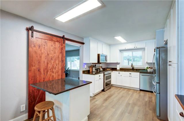 3556 E Donner, Fresno, CA 93726