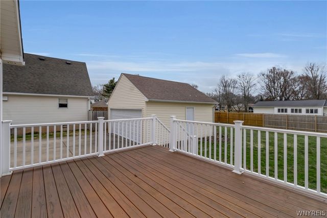 1 Akron Street, Lockport City, NY 14094