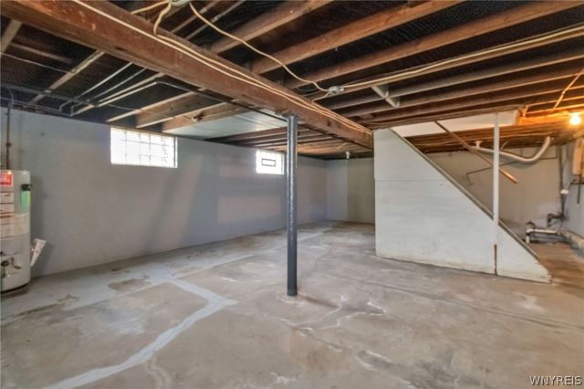 1 Akron Street, Lockport City, NY 14094