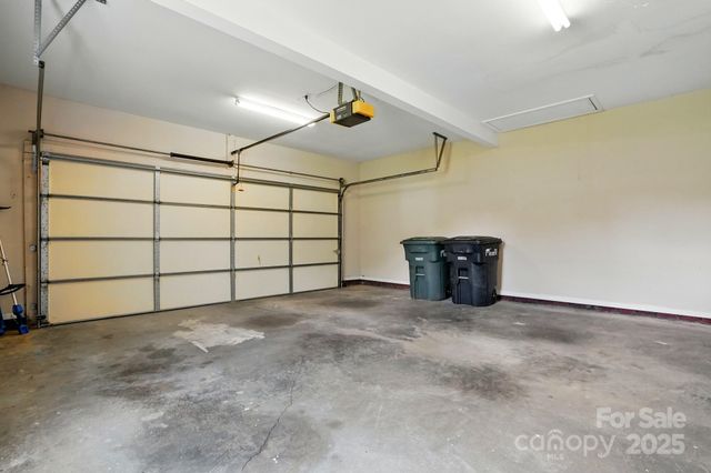 924 Secrest Hill Drive, Monroe, NC 28110