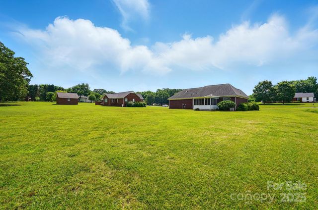 924 Secrest Hill Drive, Monroe, NC 28110