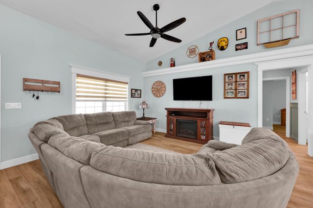 5566 Pinetree Drive, Fort Pierce, FL 34982