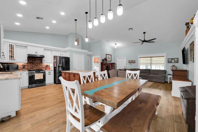 5566 Pinetree Drive, Fort Pierce, FL 34982