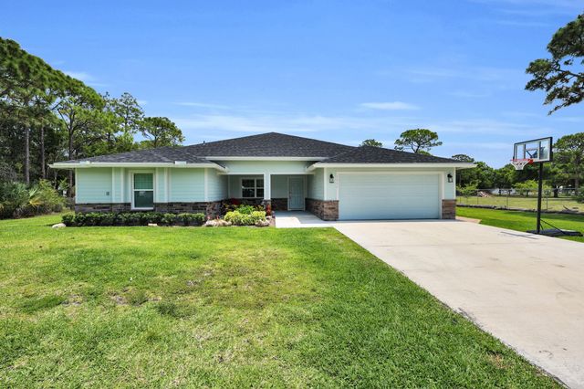 5566 Pinetree Drive, Fort Pierce, FL 34982