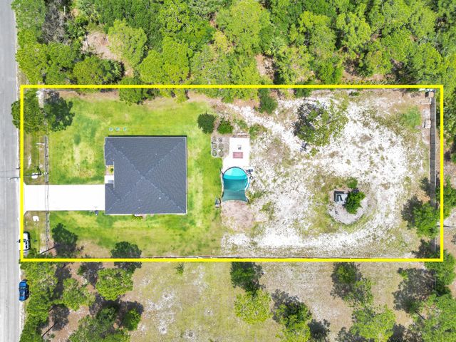 5566 Pinetree Drive, Fort Pierce, FL 34982