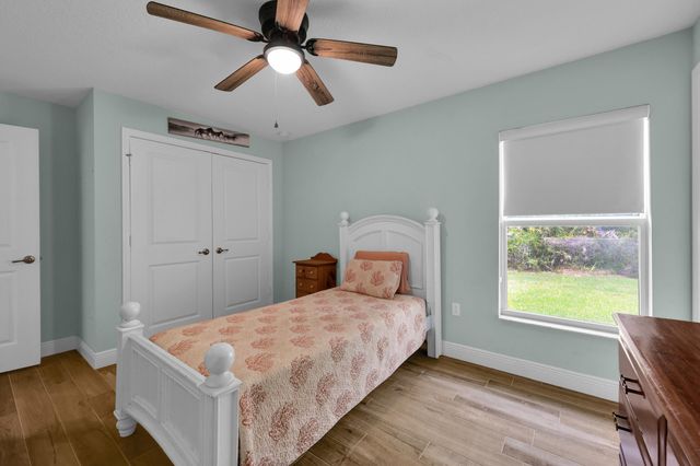 5566 Pinetree Drive, Fort Pierce, FL 34982