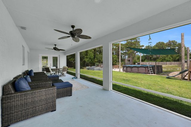5566 Pinetree Drive, Fort Pierce, FL 34982