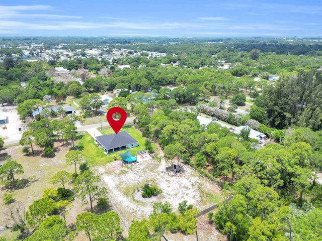 5566 Pinetree Drive, Fort Pierce, FL 34982