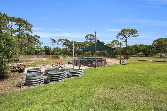 5566 Pinetree Drive, Fort Pierce, FL 34982