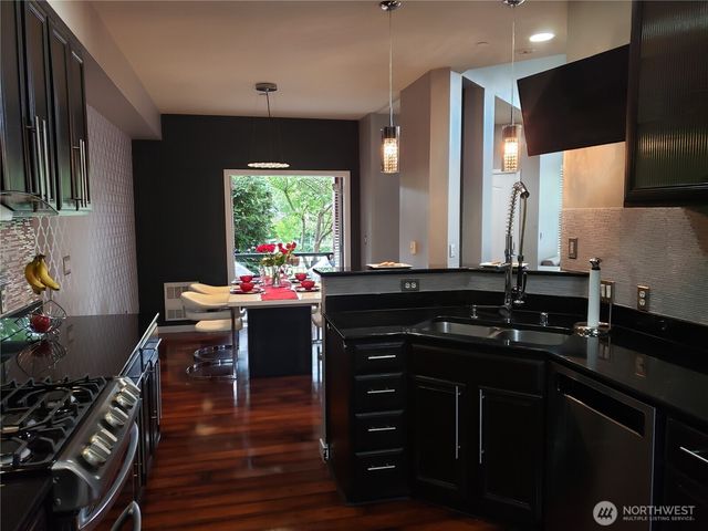 4818 Pointes Drive, Mukilteo, WA 98275