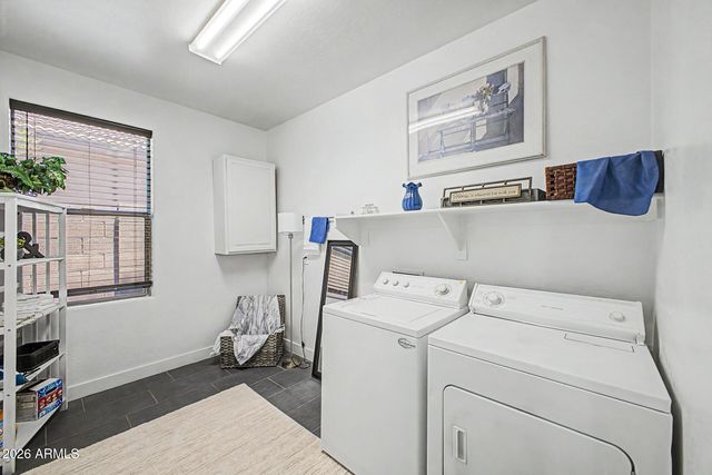 6638 S COTTONFIELDS Lane, Laveen, AZ 85339