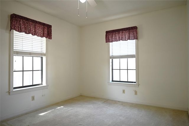 713 Burleson Street, Brenham, TX 77833