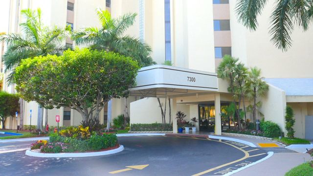 7300 Radice Court 303, Lauderhill, FL 33319