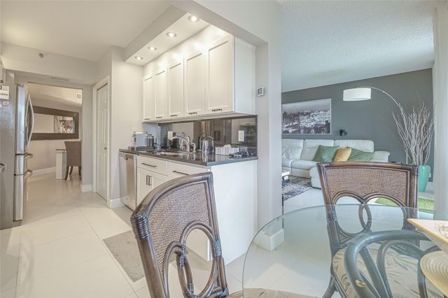 7300 Radice Court 303, Lauderhill, FL 33319