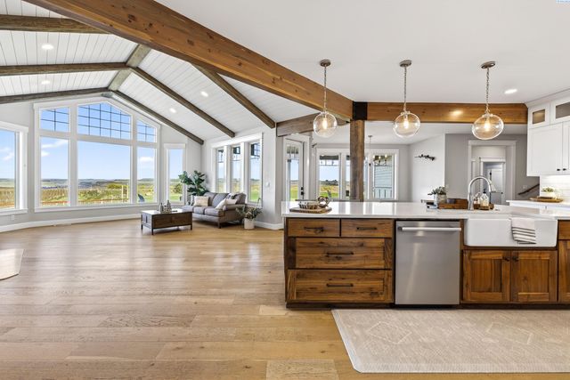 2350 Murphy Rd., Pasco, WA 99301