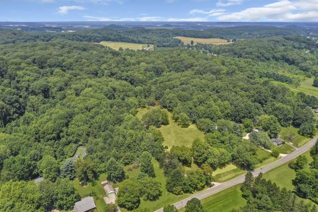 2430 Hamburg Road SW, Lancaster, OH 43130