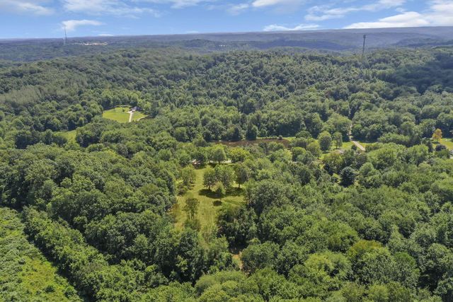 2430 Hamburg Road SW, Lancaster, OH 43130