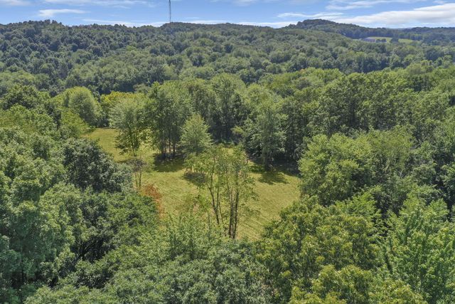 2430 Hamburg Road SW, Lancaster, OH 43130