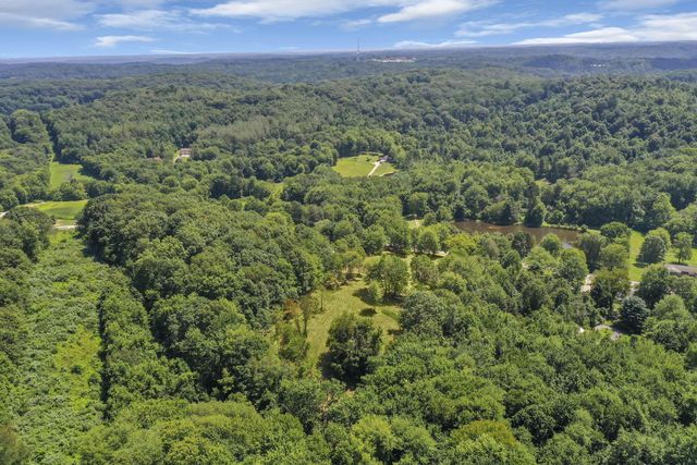 2430 Hamburg Road SW, Lancaster, OH 43130