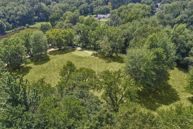 2430 Hamburg Road SW, Lancaster, OH 43130