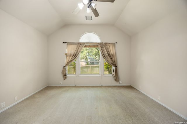 9830 Great Basin Dr, San Antonio, TX 78251