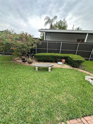 8331 SW 38th St, Miami, FL 33155