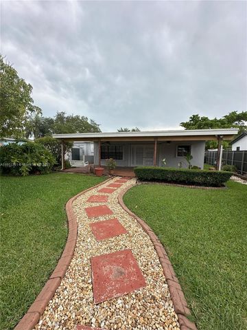 8331 SW 38th St, Miami, FL 33155