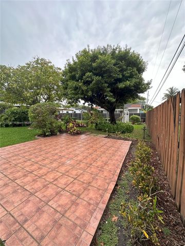 8331 SW 38th St, Miami, FL 33155