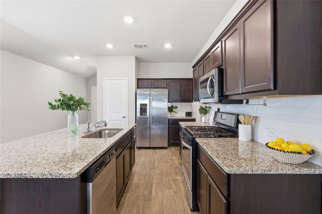 14003 Levy LN, Pflugerville, TX 78660