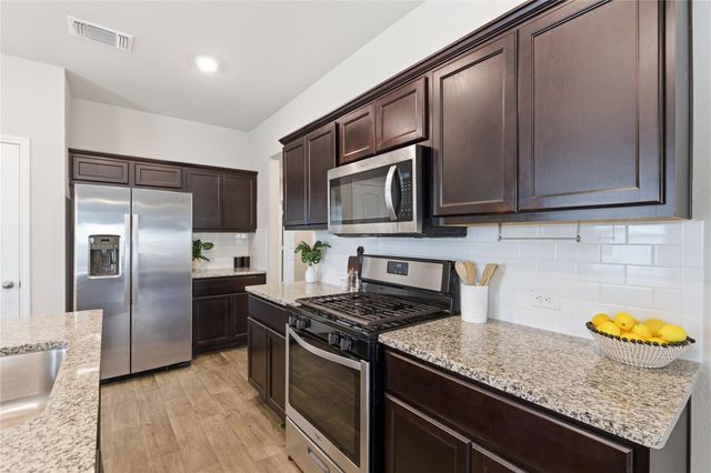 14003 Levy LN, Pflugerville, TX 78660