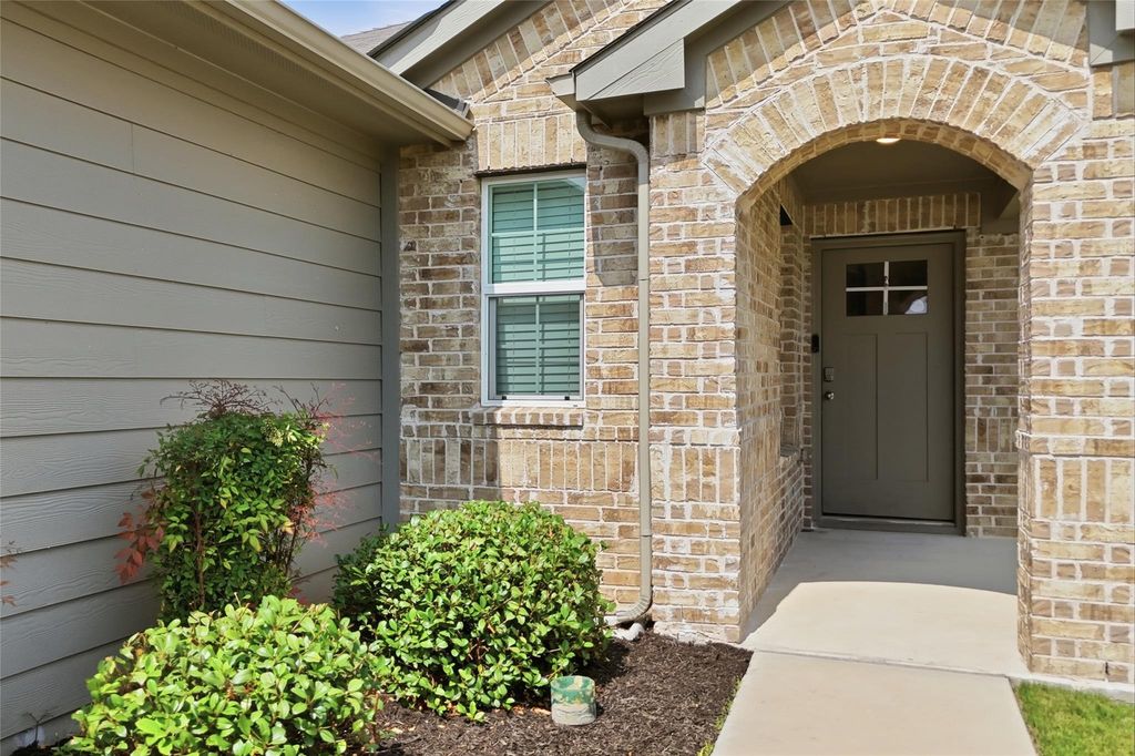 14003 Levy LN, Pflugerville, TX 78660