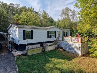 7673 Circle Drive, Young Harris, GA 30582