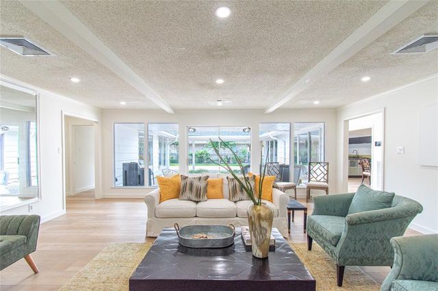 2806 Fairway Drive, Sugar Land, TX 77478