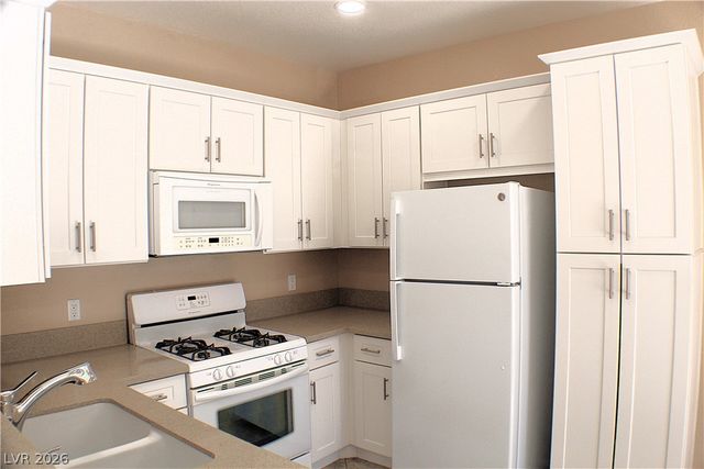 251 South GREEN VALLEY Parkway 5112, Henderson, NV 89012