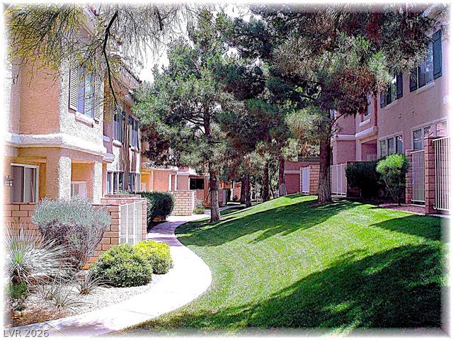 251 South GREEN VALLEY Parkway 5112, Henderson, NV 89012