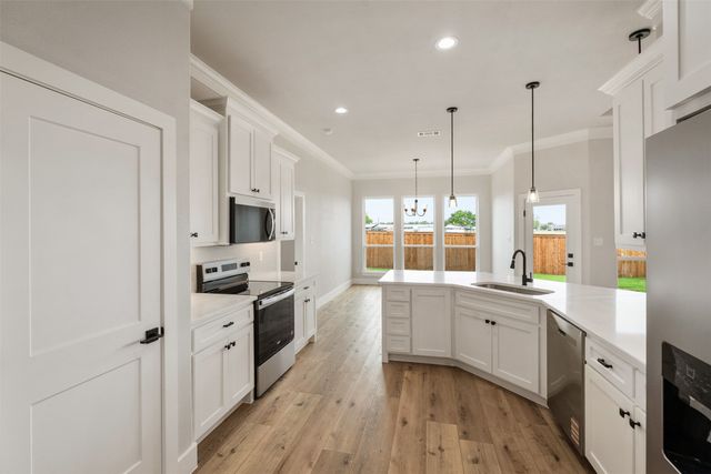 507 Limestone Circle, Mabank, TX 75147
