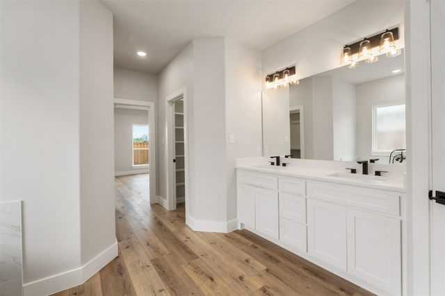 507 Limestone Circle, Mabank, TX 75147