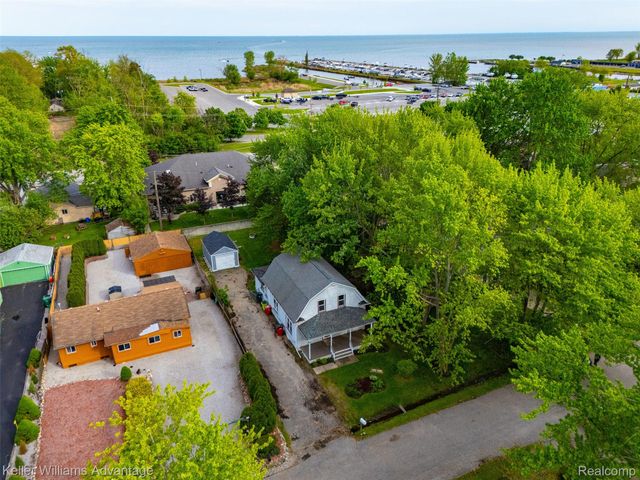 36186 Marilac Street, Harrison Charter Township, MI 48045