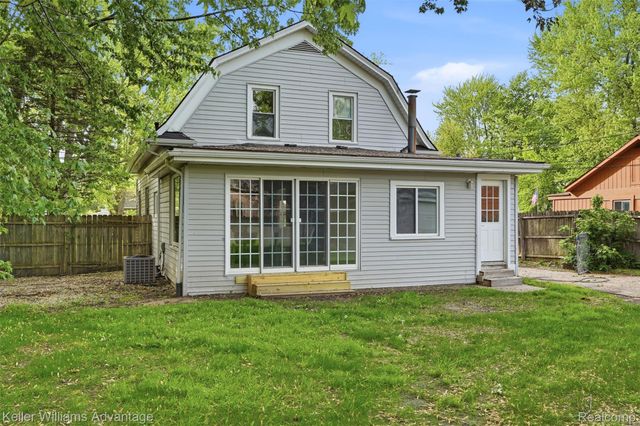 36186 Marilac Street, Harrison Charter Township, MI 48045