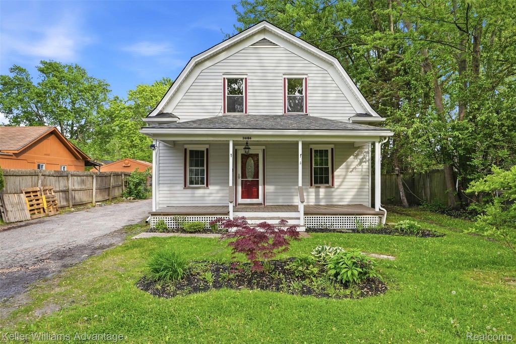 36186 Marilac Street, Harrison Charter Township, MI 48045