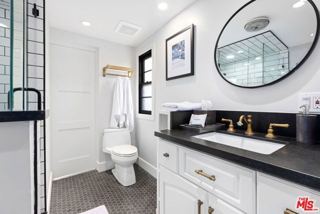 305 Grand Canal 1, Newport Beach, CA 92662