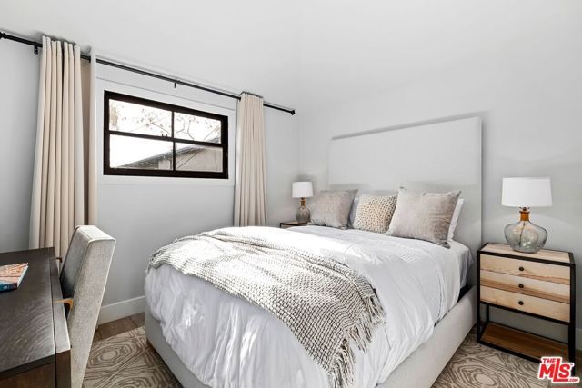 305 Grand Canal 1, Newport Beach, CA 92662